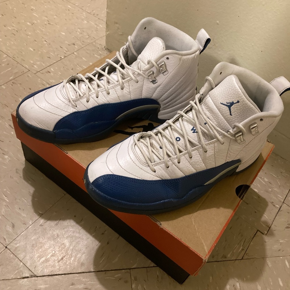 Authentic Air Jordan 12 “French Blue” 2004 originals